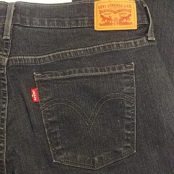 Levi jeans - Picture 3 of 6